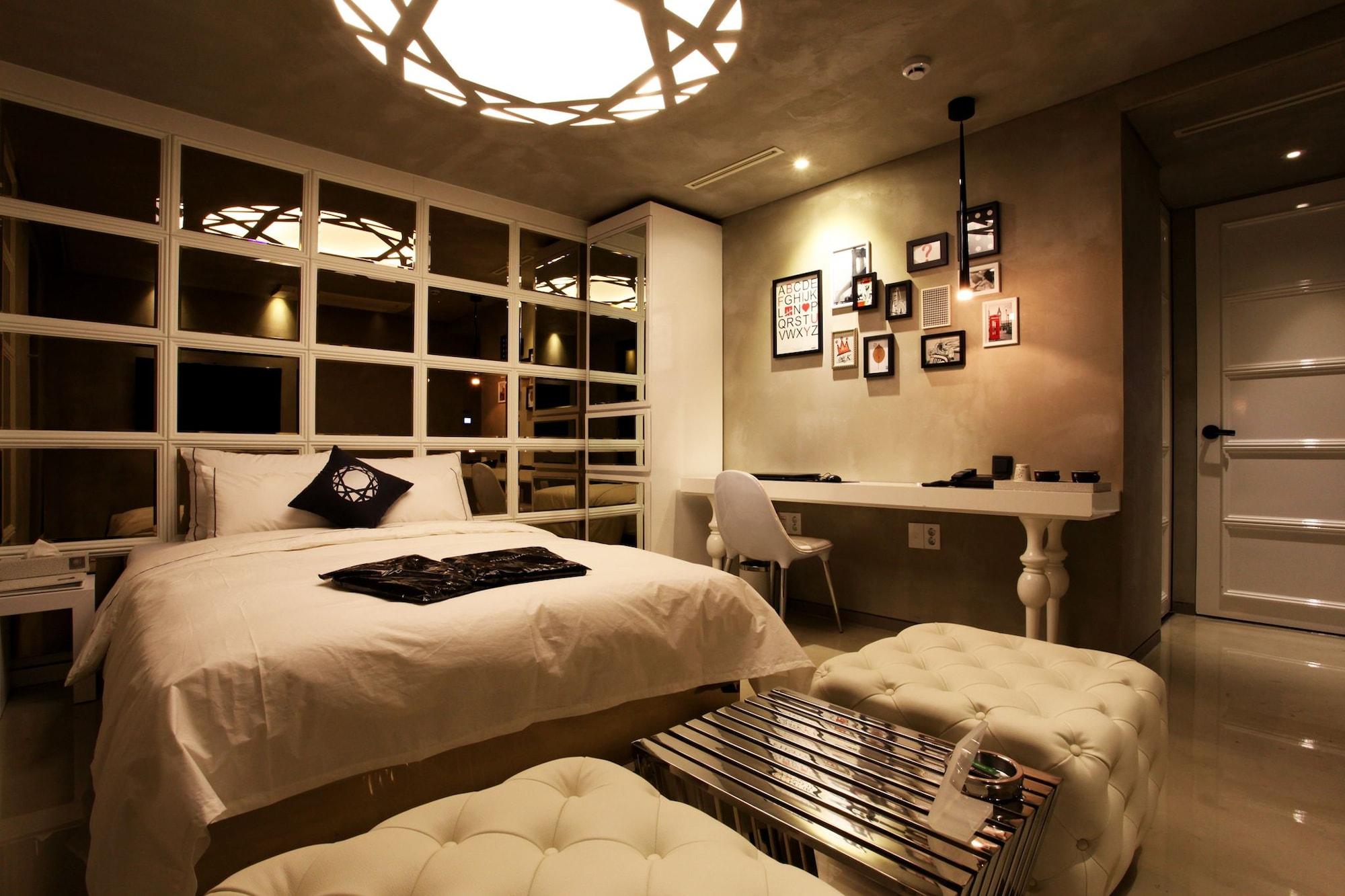 Hotel Cullinan Wangsimni Seoul Bagian luar foto